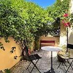 Casa de Férias Leda's *